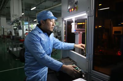 新春開工進(jìn)行時(shí)|開特電子:600名工人全部返廠鼓足干勁忙生產(chǎn),向新能源、智能網(wǎng)聯(lián)領(lǐng)域進(jìn)軍